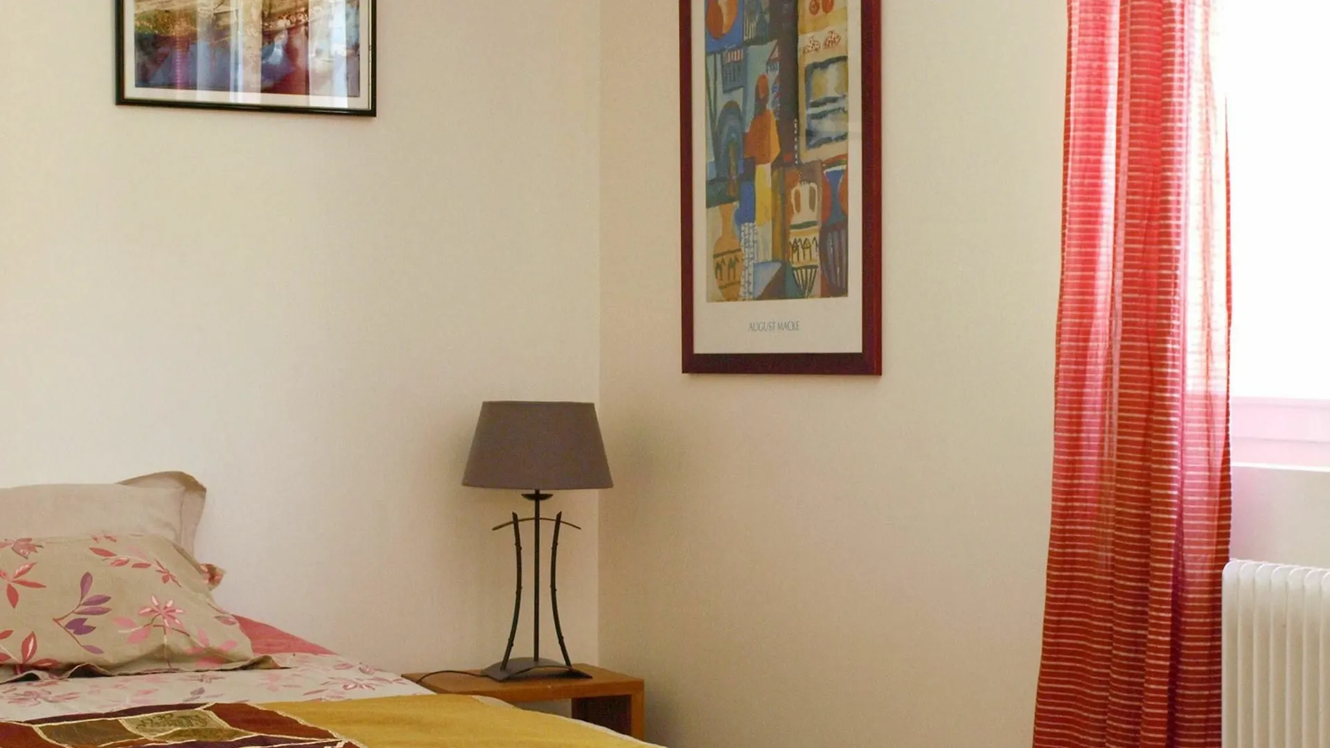 Apartment Studio In Cagnes-Sur-Mer, With Pool Access, Enclosed Garden And Wifi - France